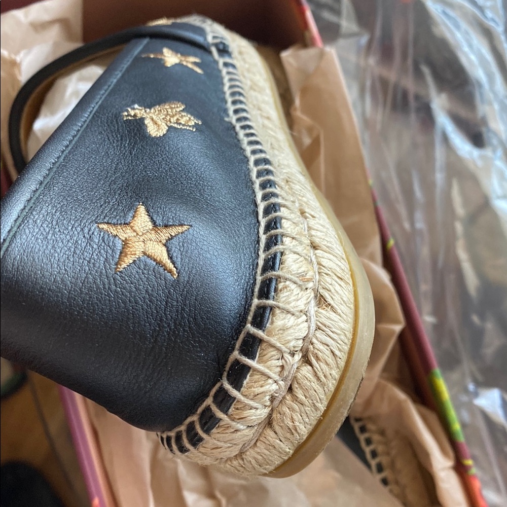 Gucci  espadrilles with stars and bees comes with floral box - Picture 3 of 9